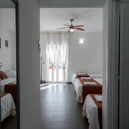 Ortensia فندق مبيت وإفطار 3*